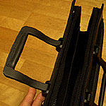 �c�肪�o�b�O�{�̂ɌŒ肳��Ă���B